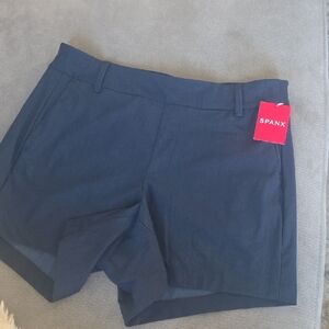 Spanx Sunshine shorts in the "sunkissed navy" Size S/P